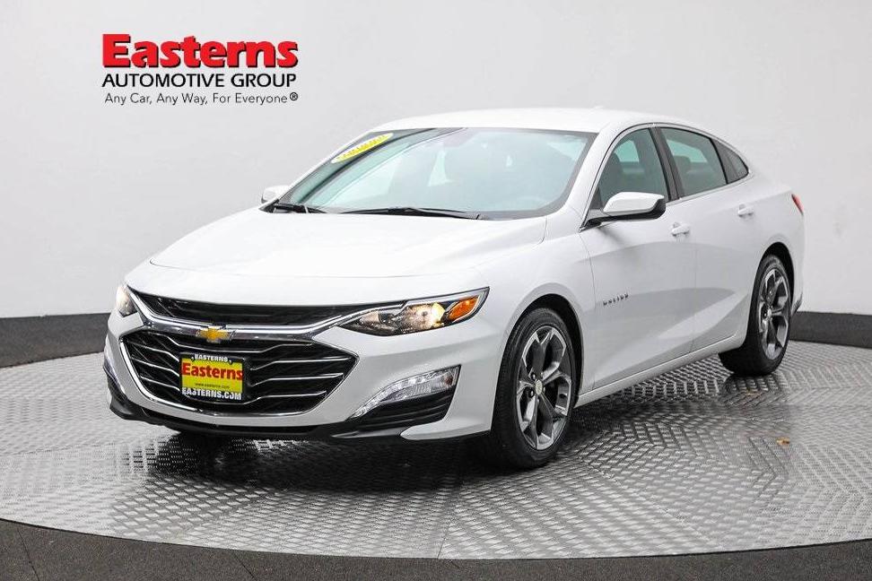 CHEVROLET MALIBU 2023 1G1ZD5ST2PF140311 image