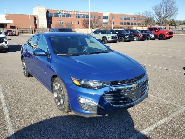 CHEVROLET MALIBU 2023 1G1ZD5ST5PF123292 image