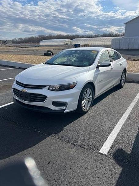 CHEVROLET MALIBU 2016 1G1ZE5ST2GF354812 image