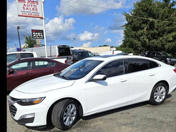 CHEVROLET MALIBU 2019 1G1ZD5STXKF224692 image