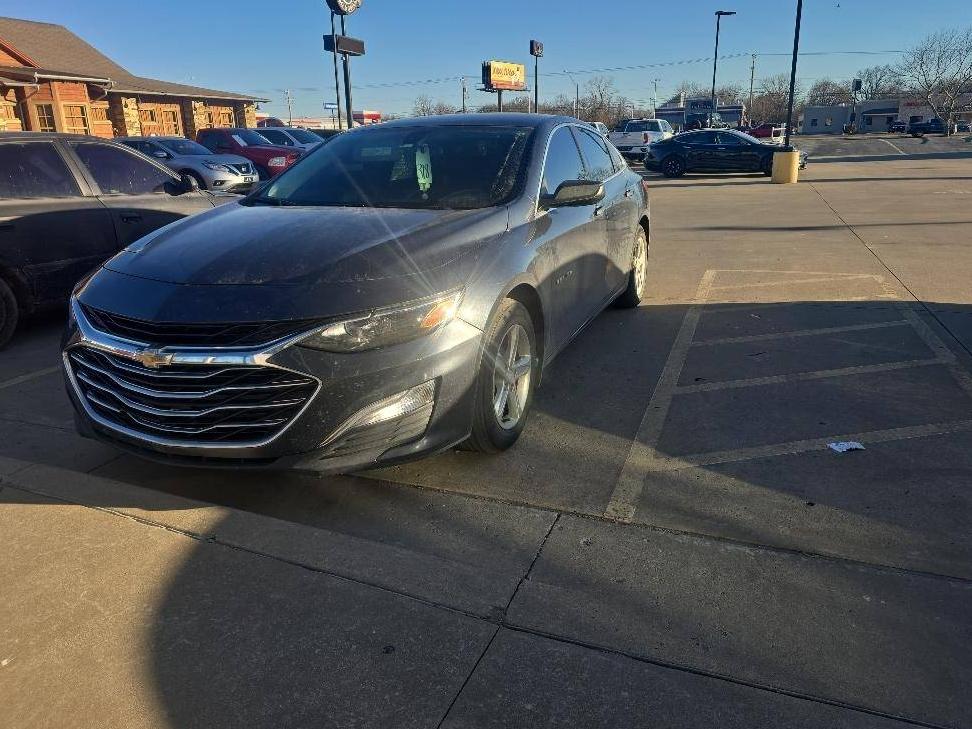 CHEVROLET MALIBU 2019 1G1ZB5ST9KF134861 image