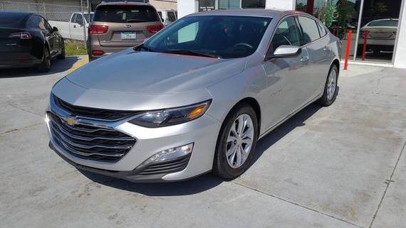 CHEVROLET MALIBU 2019 1G1ZD5ST8KF186413 image