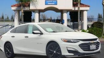 CHEVROLET MALIBU 2019 1G1ZD5ST2KF142164 image