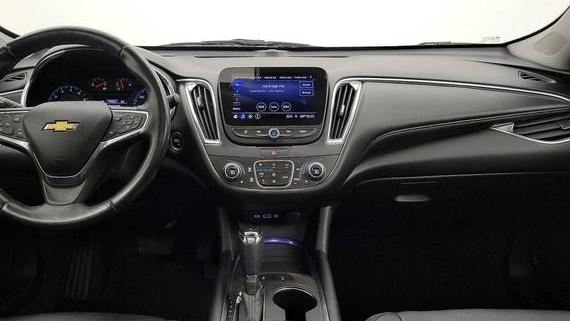 CHEVROLET MALIBU 2019 1G1ZD5ST4KF132400 image