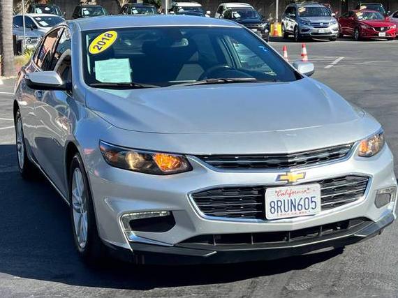 CHEVROLET MALIBU 2018 1G1ZD5ST4JF176332 image