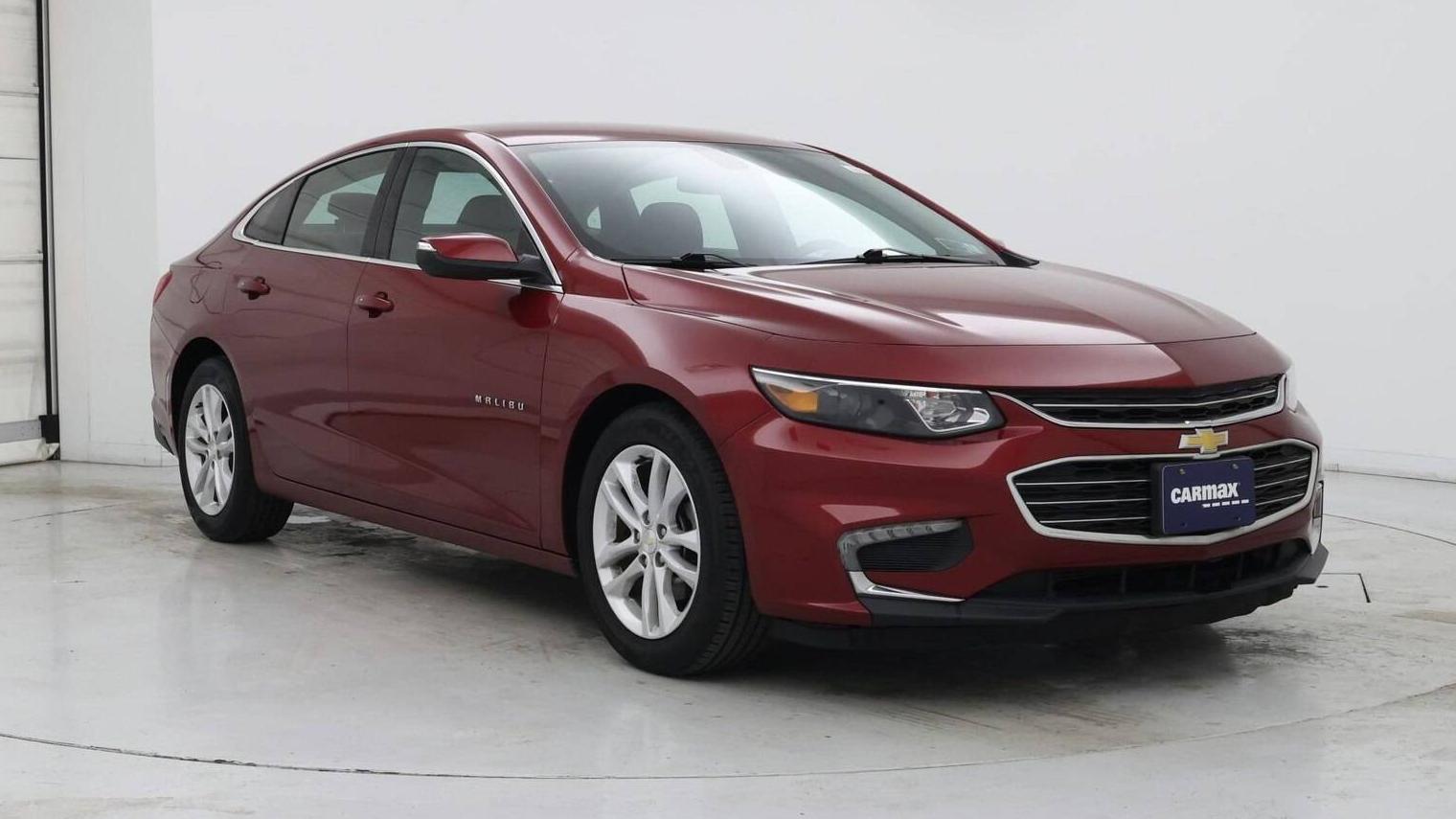 CHEVROLET MALIBU 2018 1G1ZD5ST3JF211801 image