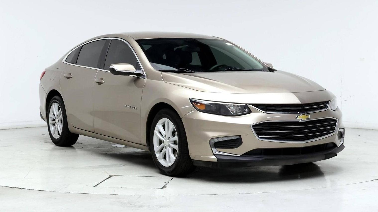 CHEVROLET MALIBU 2018 1G1ZD5ST3JF161644 image