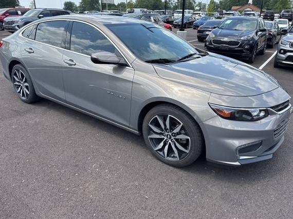 CHEVROLET MALIBU 2018 1G1ZD5ST9JF159221 image