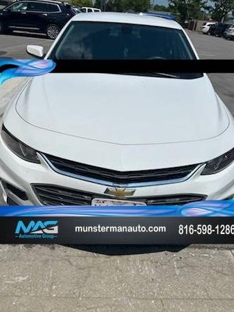 CHEVROLET MALIBU 2018 1G1ZD5ST3JF273280 image
