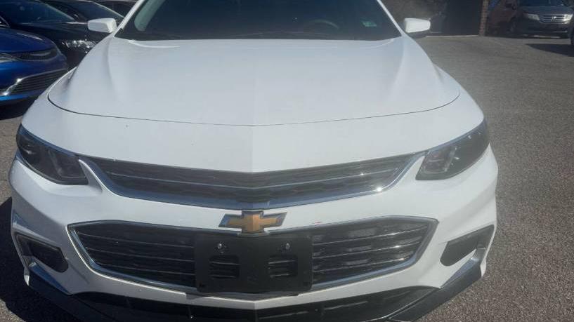 CHEVROLET MALIBU 2018 1G1ZD5ST4JF250414 image