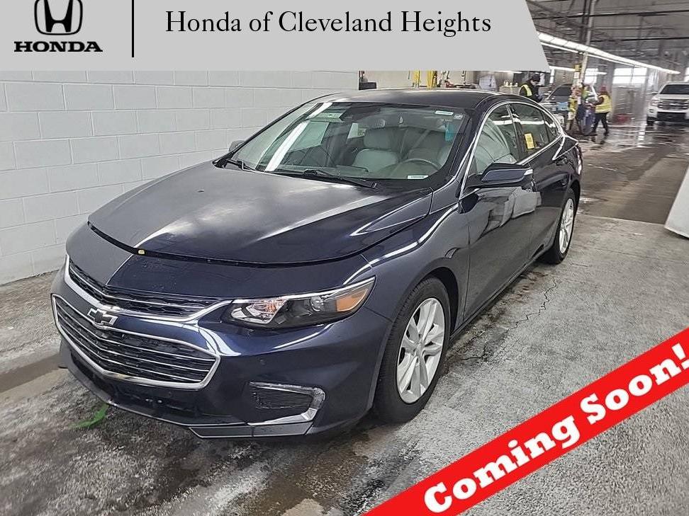 CHEVROLET MALIBU 2018 1G1ZD5ST1JF108621 image