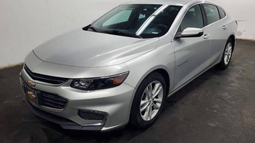 CHEVROLET MALIBU 2018 1G1ZD5ST4JF248758 image