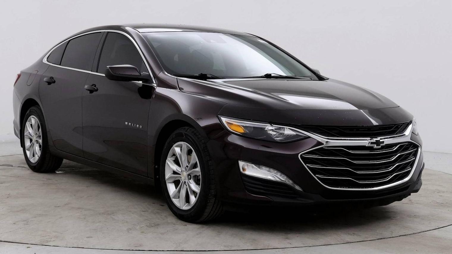 CHEVROLET MALIBU 2021 1G1ZD5ST2MF048904 image