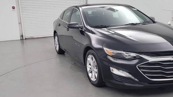 CHEVROLET MALIBU 2021 1G1ZD5ST2MF014042 image
