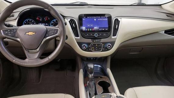 CHEVROLET MALIBU 2021 1G1ZD5ST5MF076700 image
