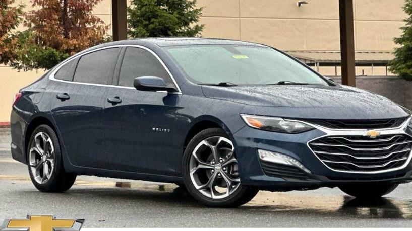 CHEVROLET MALIBU 2021 1G1ZD5ST3MF077201 image