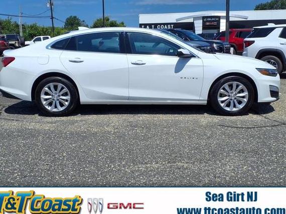 CHEVROLET MALIBU 2021 1G1ZD5ST5MF013399 image