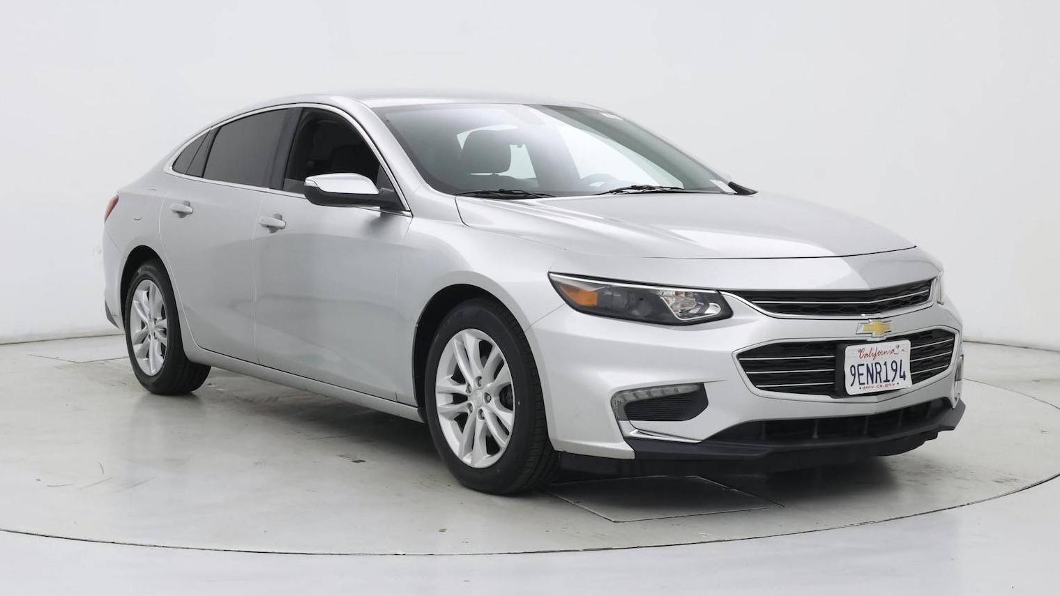 CHEVROLET MALIBU 2017 1G1ZE5ST2HF134748 image