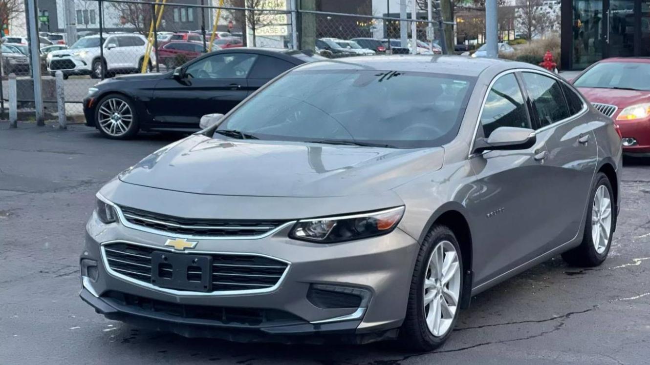 CHEVROLET MALIBU 2017 1G1ZE5ST1HF176974 image