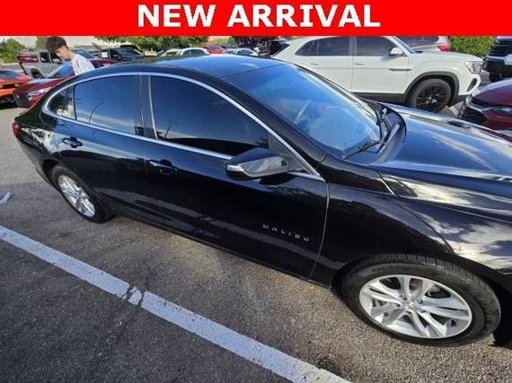 CHEVROLET MALIBU 2017 1G1ZE5ST1HF240785 image