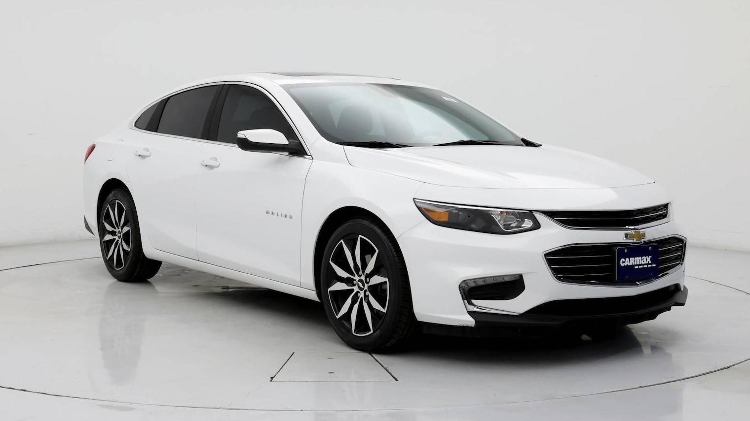 CHEVROLET MALIBU 2017 1G1ZE5ST8HF228682 image