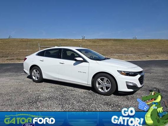 CHEVROLET MALIBU 2024 1G1ZD5ST9RF108085 image CHEVROLET MALIBU 2024 1G1ZD5ST9RF108085 image