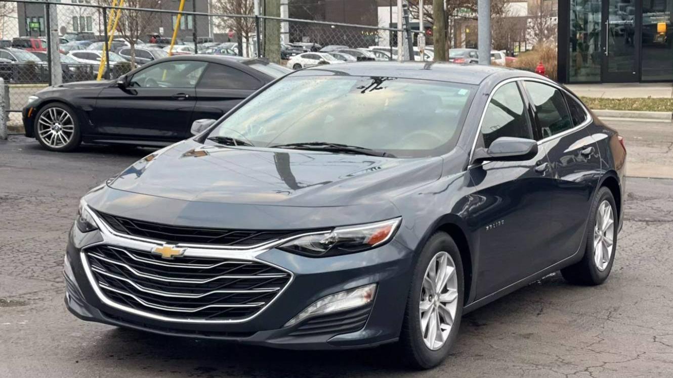 CHEVROLET MALIBU 2020 1G1ZD5STXLF070292 image