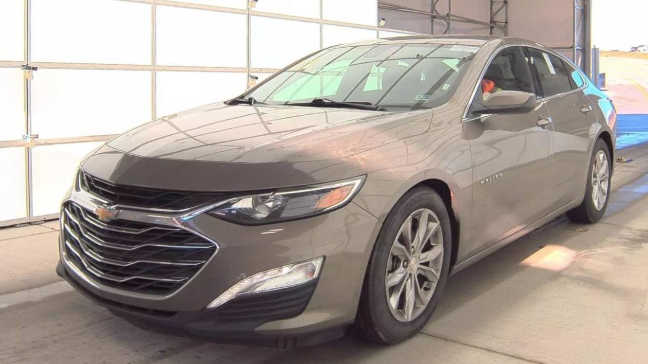 CHEVROLET MALIBU 2020 1G1ZD5STXLF070857 image