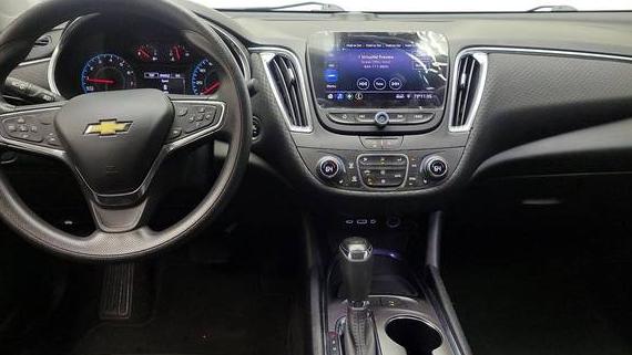 CHEVROLET MALIBU 2020 1G1ZD5ST4LF063029 image