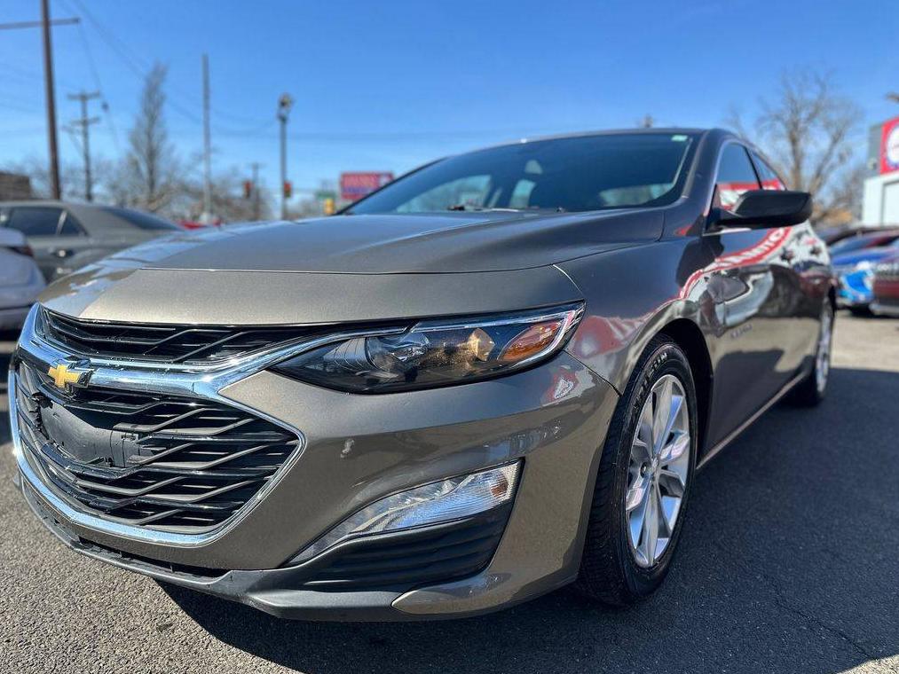 CHEVROLET MALIBU 2020 1G1ZD5ST0LF047362 image