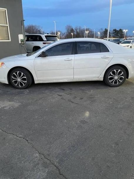 CHEVROLET MALIBU 2011 1G1ZB5E12BF213279 image