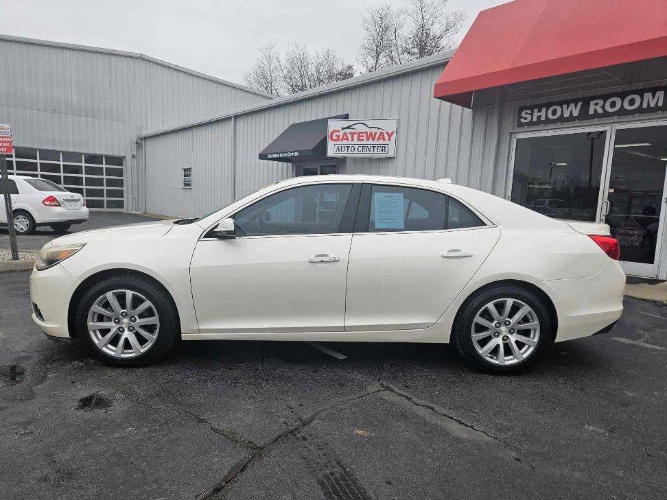 CHEVROLET MALIBU 2013 1G11H5SA1DF136794 image