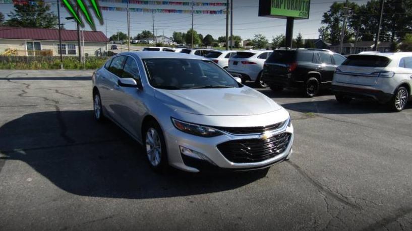 CHEVROLET MALIBU 2022 1G1ZD5ST6NF140387 image