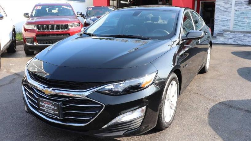 CHEVROLET MALIBU 2022 1G1ZD5ST5NF160968 image