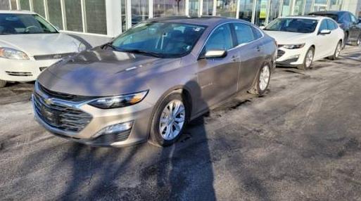 CHEVROLET MALIBU 2022 1G1ZD5ST3NF131212 image