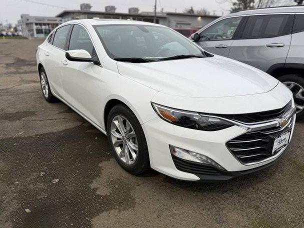 CHEVROLET MALIBU 2022 1G1ZD5ST9NF130209 image