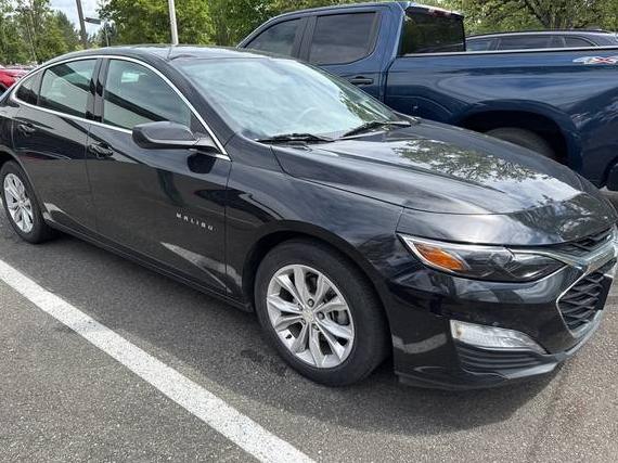 CHEVROLET MALIBU 2022 1G1ZD5ST7NF137739 image
