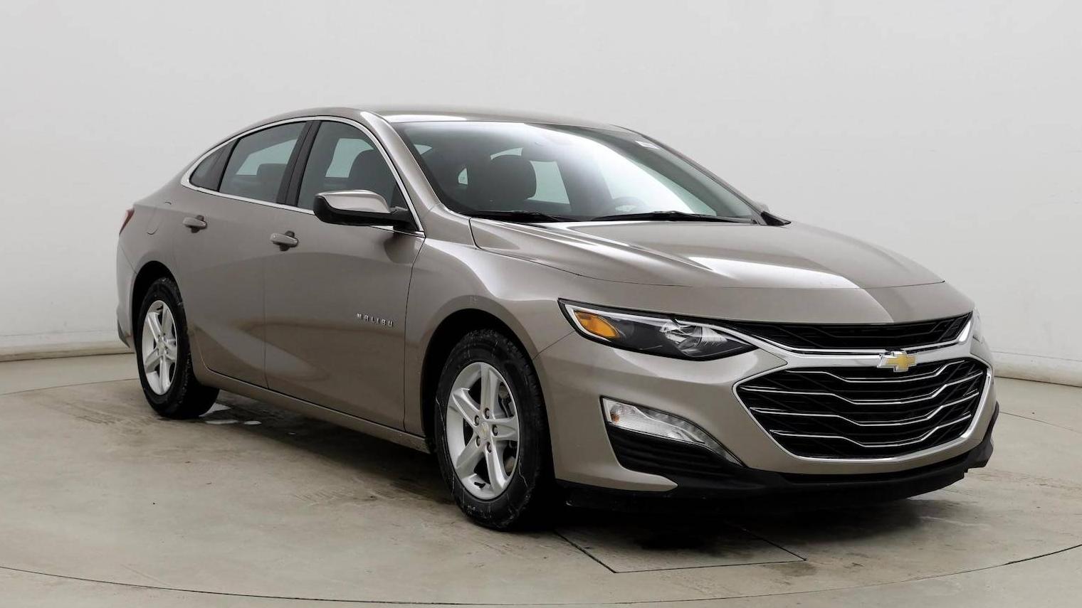 CHEVROLET MALIBU 2022 1G1ZD5ST3NF193905 image