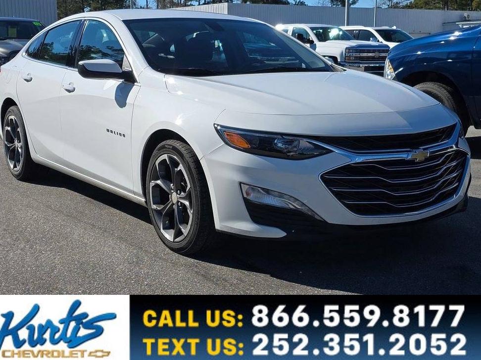 CHEVROLET MALIBU 2022 1G1ZD5ST6NF172112 image