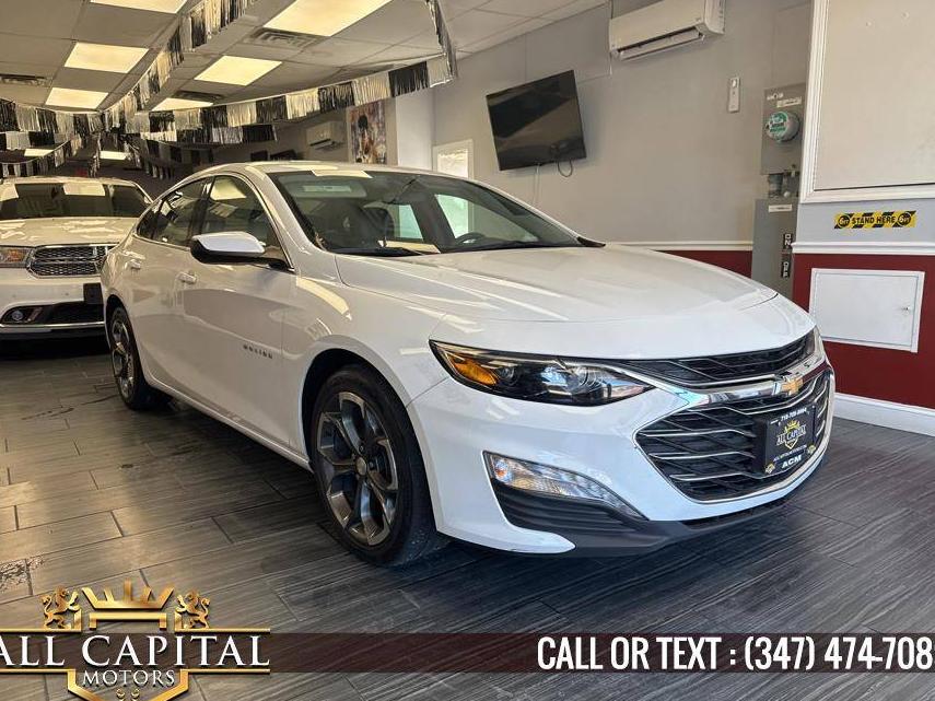 CHEVROLET MALIBU 2022 1G1ZD5ST4NF112801 image