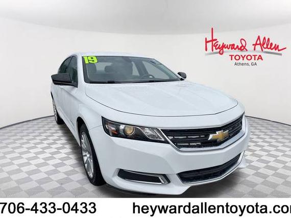 CHEVROLET IMPALA 2019 1G11Y5SA2KU144041 image