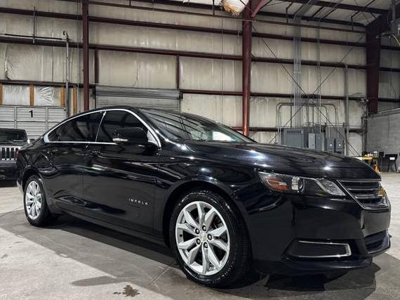 CHEVROLET IMPALA 2017 1G1105S31HU167408 image