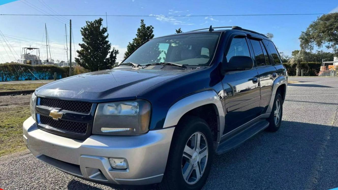 CHEVROLET TRAILBLAZER 2007 1GNDT13SX72105517 image