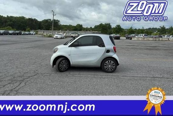 SMART FORTWO 2016 WMEFJ5DA5GK137667 image