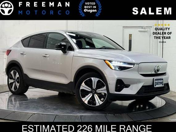 VOLVO C40 2023 YV4ED3GL8P2065332 image
