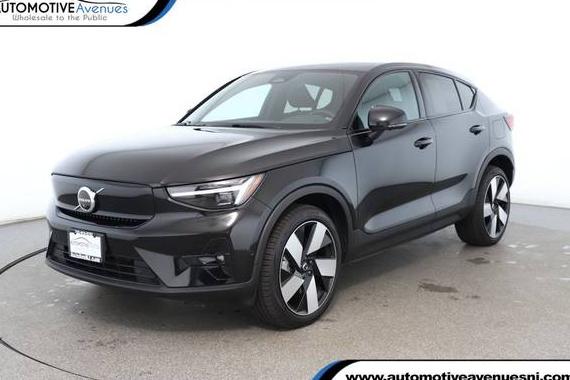 VOLVO C40 2023 YV4ED3GM4P2038802 image