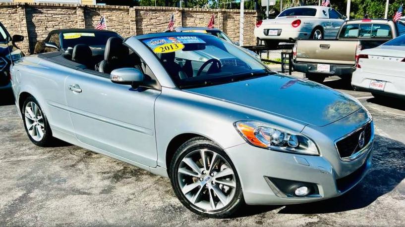 VOLVO C70 2013 YV1672MC6DJ143261 image