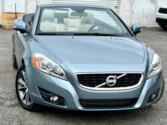VOLVO C70 2013 YV1672MC2DJ141393 image