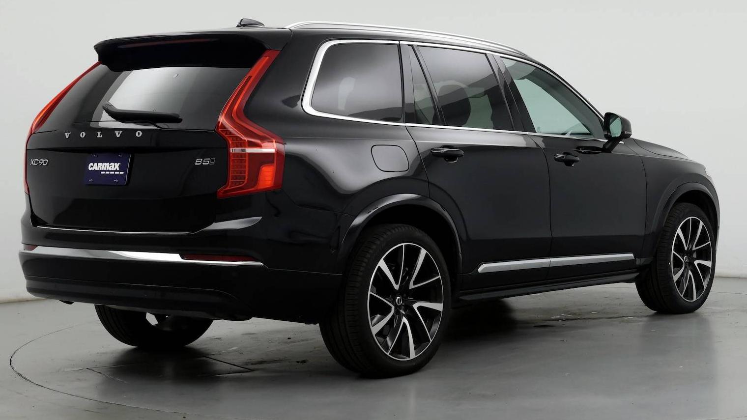 VOLVO XC90 2023 YV4L12PN1P1915089 image