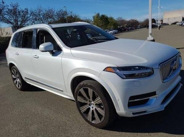 VOLVO XC90 2023 YV40621AXP1913870 image